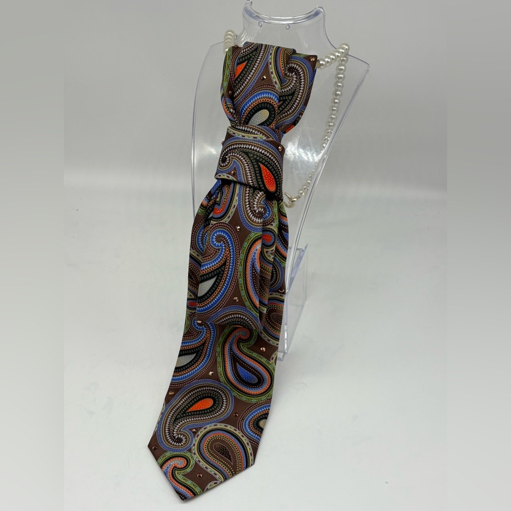 Women’s Paisley Pearl Tie